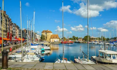 Honfleur - hôtel du port - occupé à Honfleur