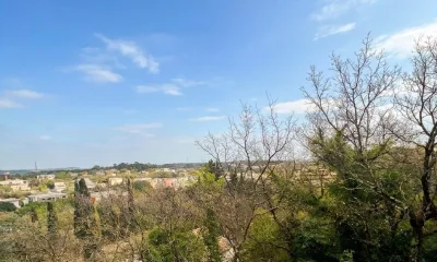 Pria à Montpellier-de-Médillan