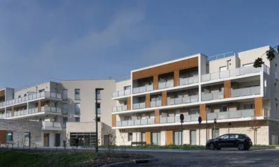 SAINT QUENTIN - LES PAPILLONS D'AZUR à Saint-Quentin