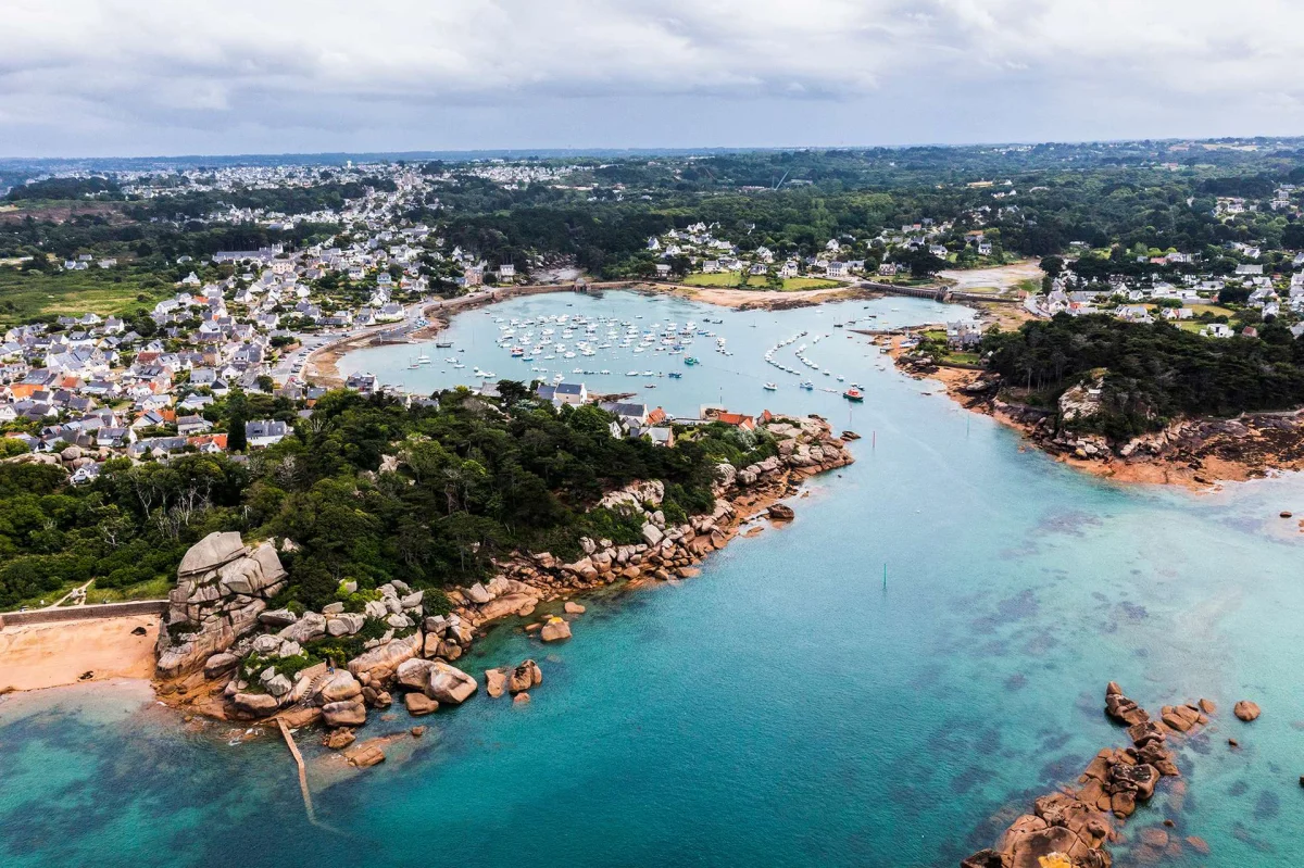 ONDALIA à Perros-Guirec