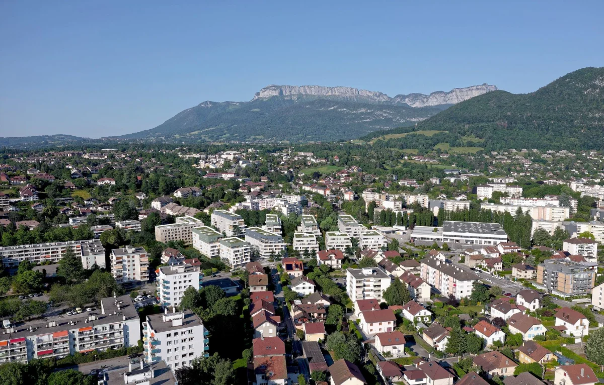 L EVEIL - VESNA à Annecy