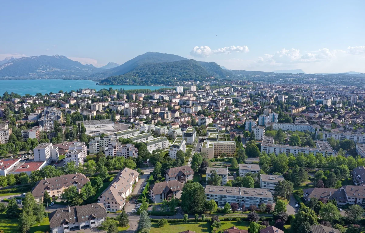 L EVEIL - VESNA à Annecy