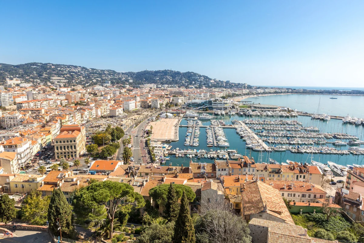 CANNES OUEST à Cannes