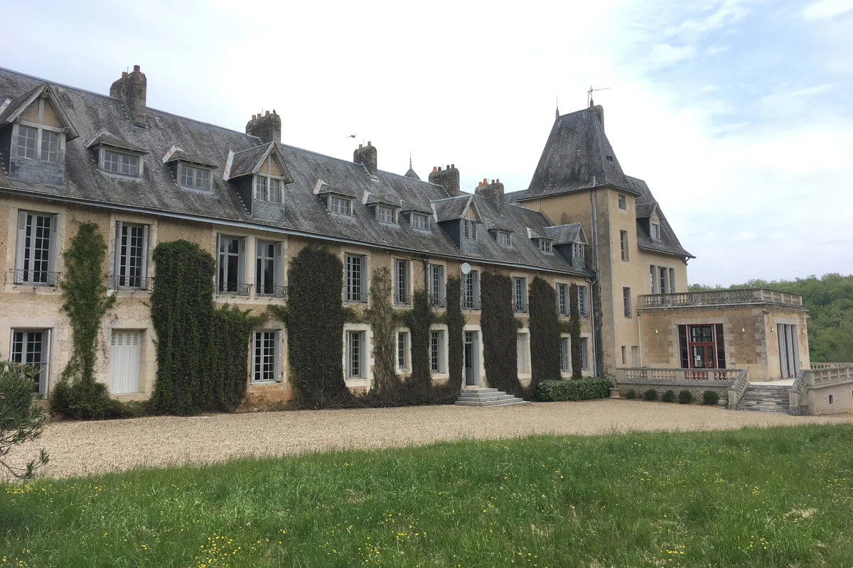 POITIERS-LIGUGÉ : Château de la Mothe à Ligugé