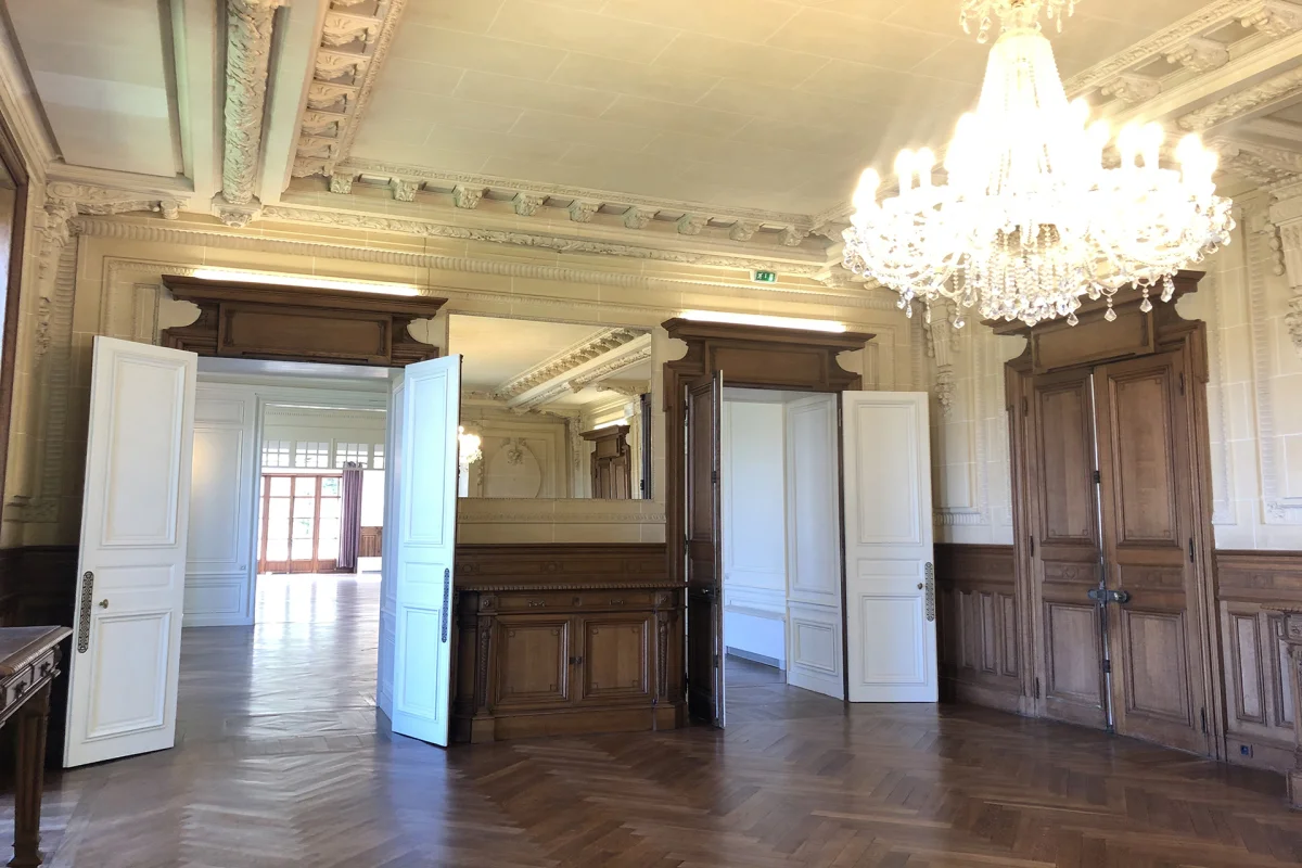 POITIERS-LIGUGÉ : Château de la Mothe à Ligugé