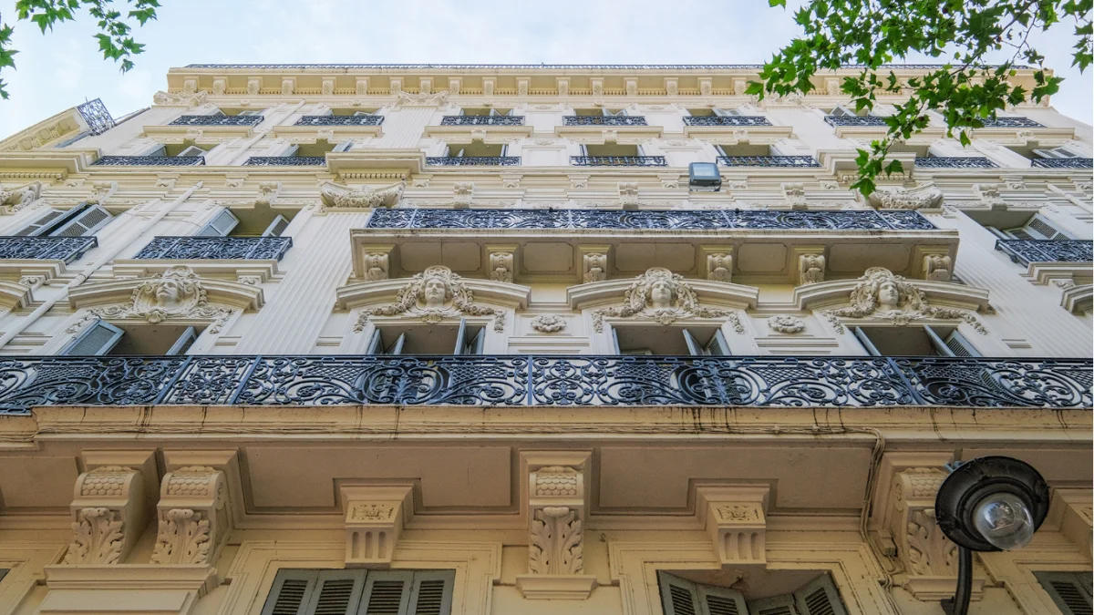 MARSEILLE : La Canebière à Marseille