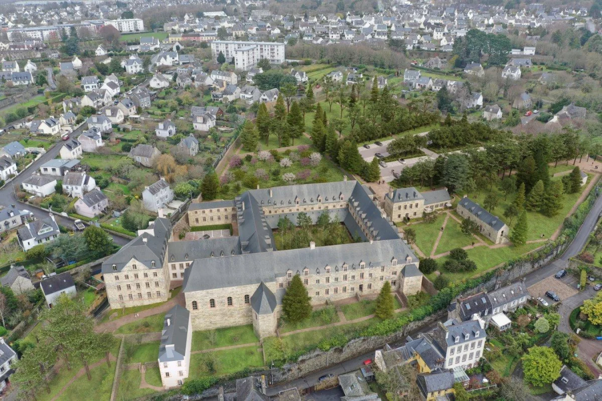 Ancien couvent des ursulines morlaix (déficit foncier) à Morlaix