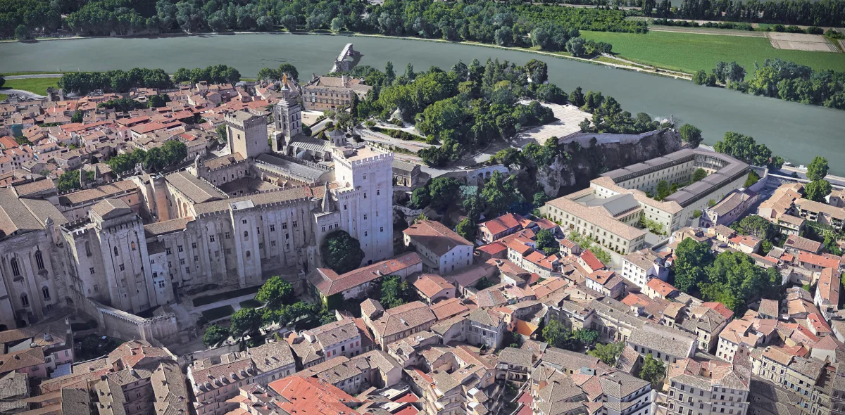 La Cour des Doms (SUD) à Avignon