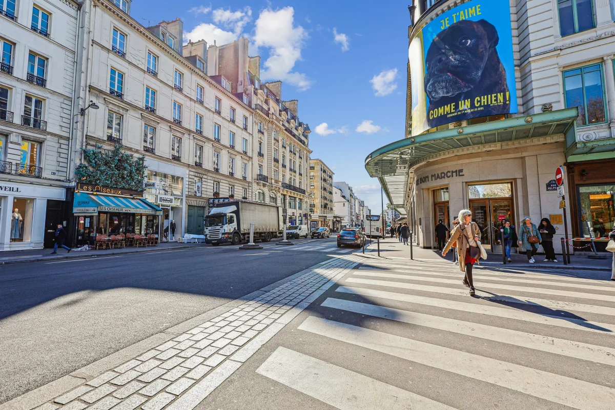 47 Sevres à Paris