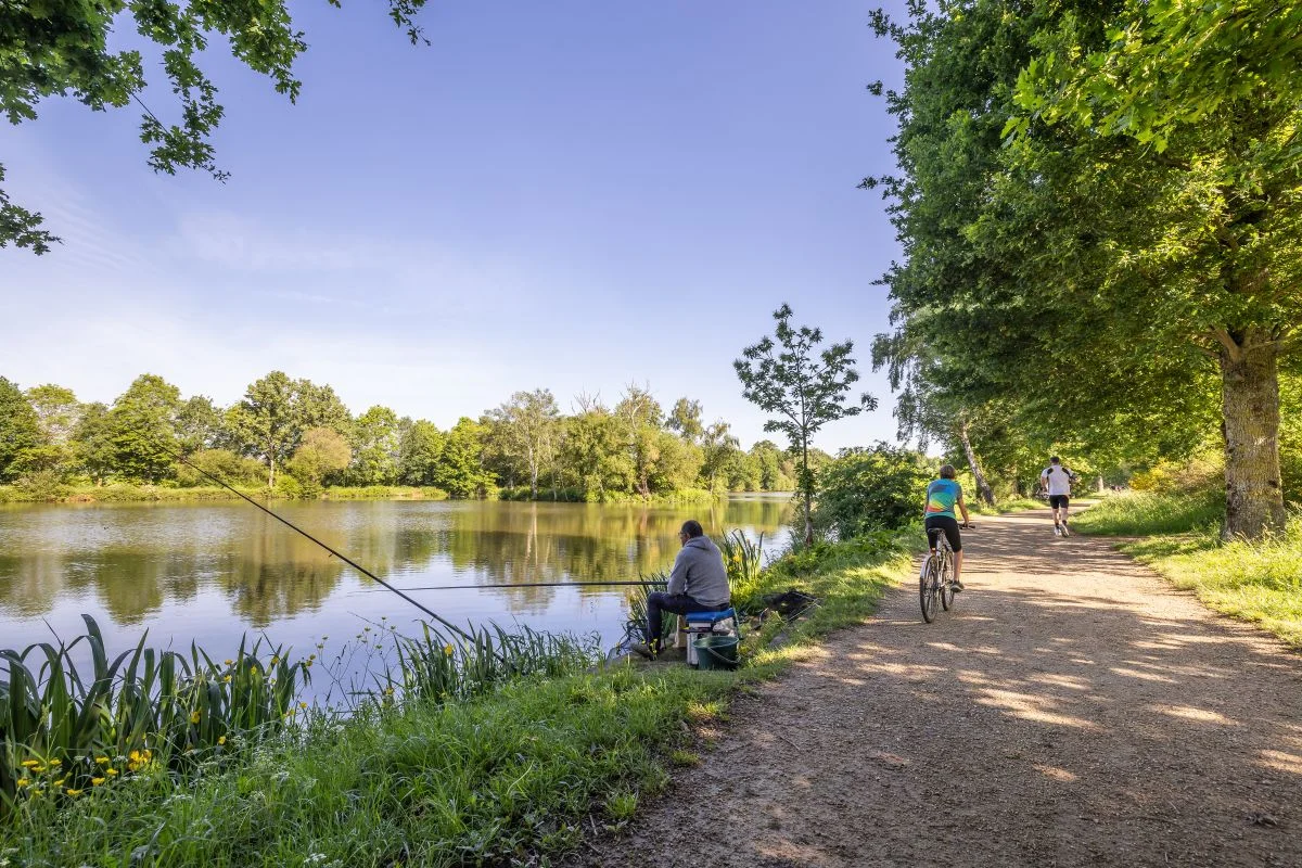 QUAI 98 à Bédée