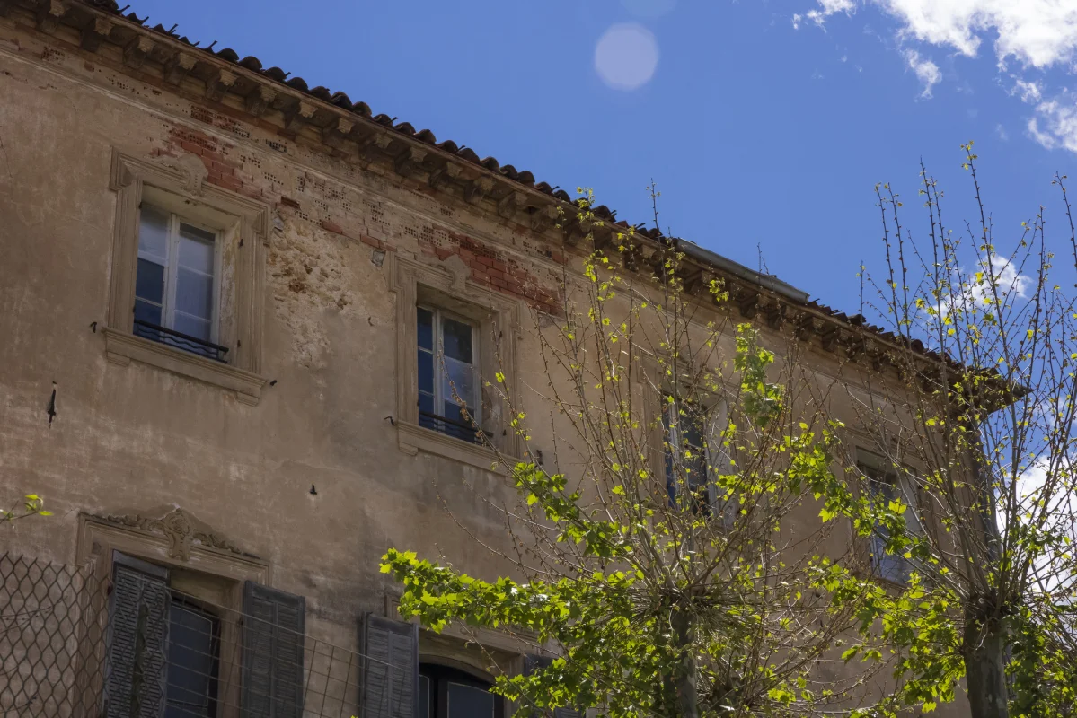 La Maison des Comtes de Provence (DENORMANDIE) à Brignoles