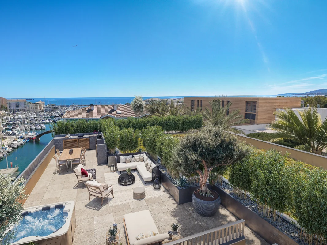Marina B à Fréjus