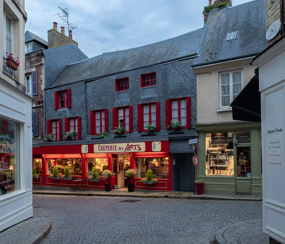 Honfleur - hôtel du port - occupé à Honfleur