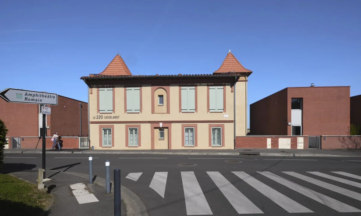 LE 220 CASSELARDIT à Toulouse