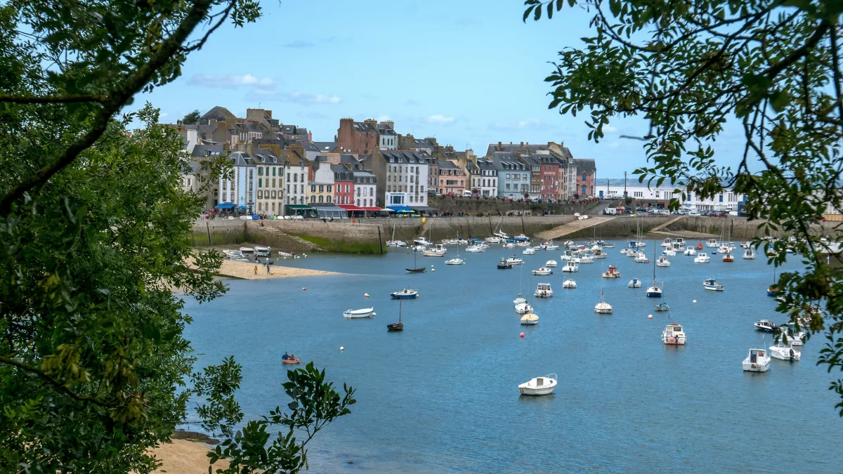 Douarnenez : le clos de vallombreuse (lmnp) à Douarnenez