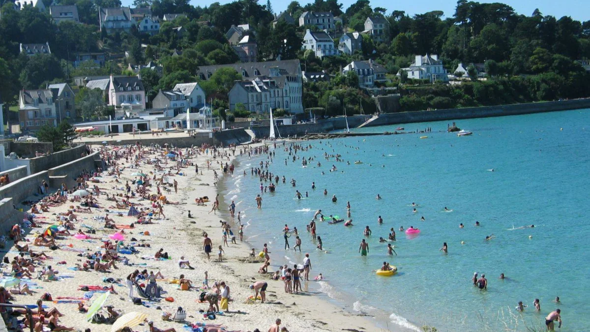 Douarnenez : le clos de vallombreuse (df) à Douarnenez