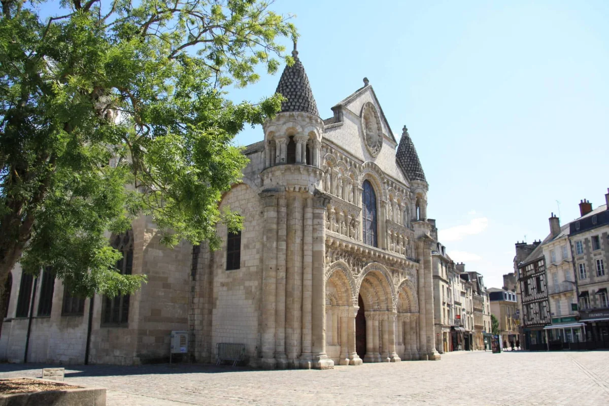 Poitiers : saint-louis à Poitiers