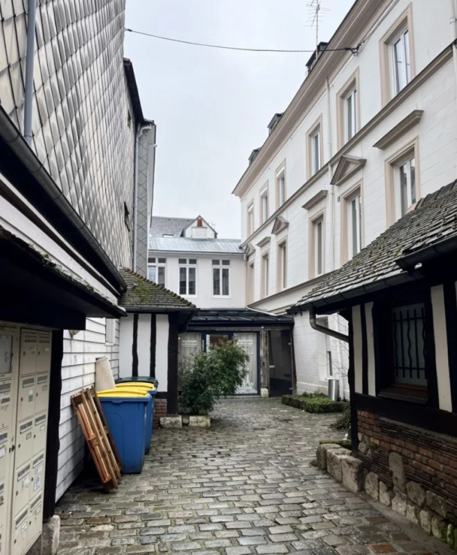 13 rue Le Nostre 76000 Rouen à Rouen