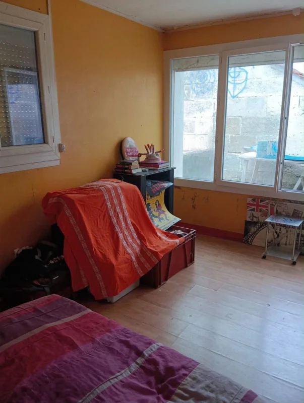 42 avenue Gambetta 16000 Angoulême à Angoulême