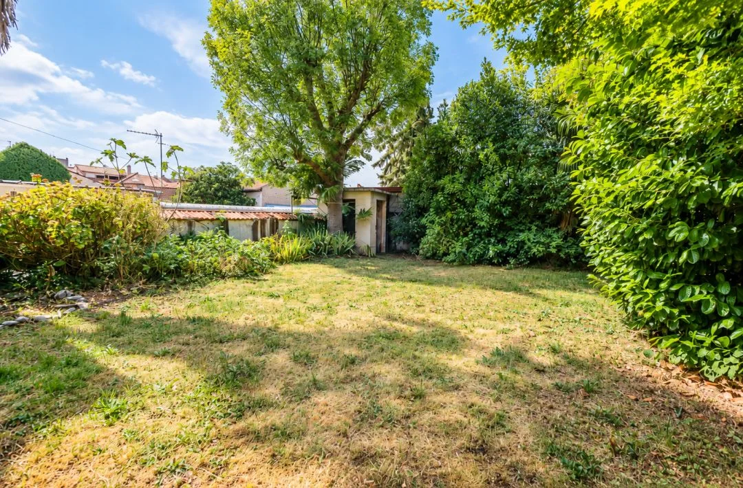 10 Rue Camille Desmoulins 65000 Tarbes à Tarbes