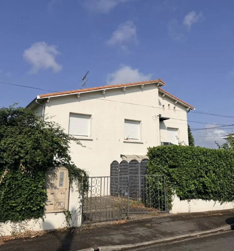 RUE DU HAUT CARRÉ à Talence