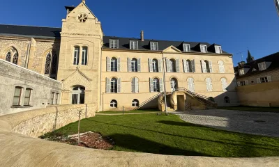 SENLIS, Place Saint Maurice - Résidence Saint-Joseph à Senlis