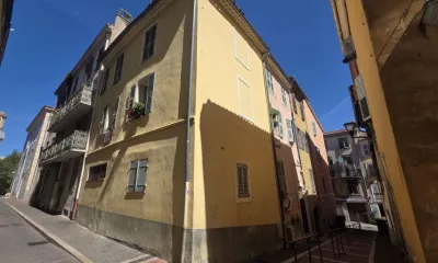Rue lascaris à Vallauris