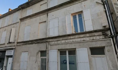 AVENUE VICTOR HUGO à Cognac
