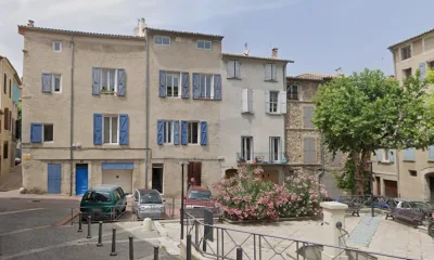 PLACE DES ORMEAUX à Manosque