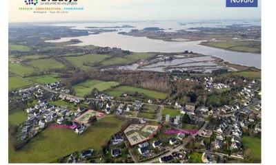 LA RESIDENCE DU LOCH - THEIX NOYALO à Hézo
