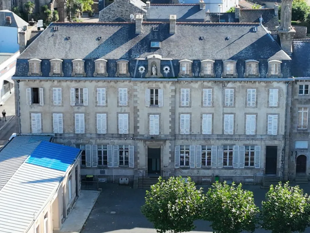 Le couvent des saints-coeurs à Saint-Quay-Portrieux