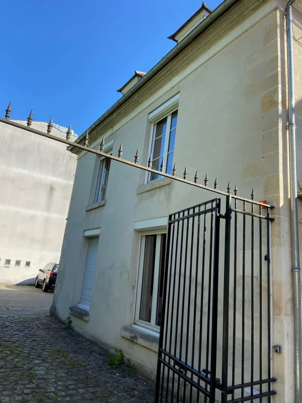 BON SECOURS à Compiègne