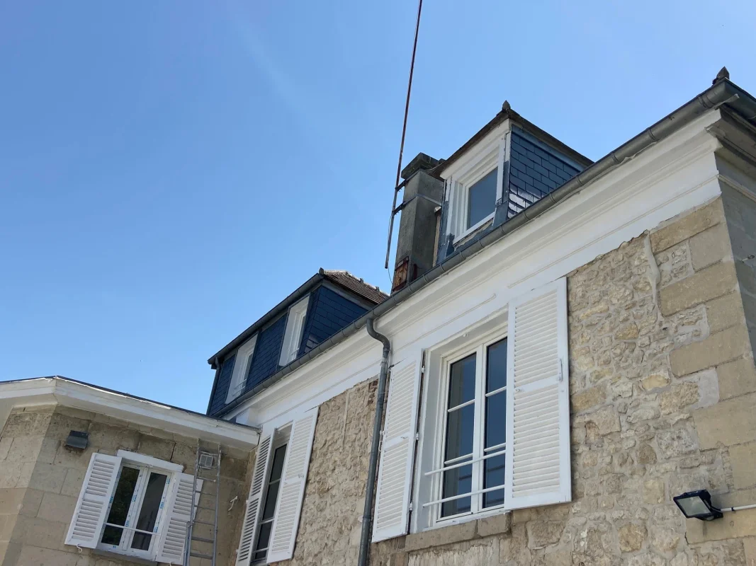 BON SECOURS à Compiègne