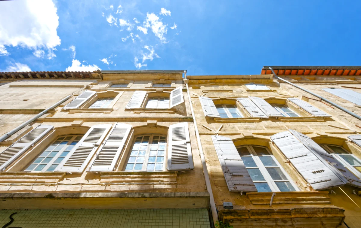 LUSENTA - ARLES à Arles