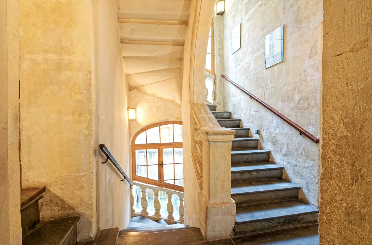 LUSENTA - ARLES à Arles