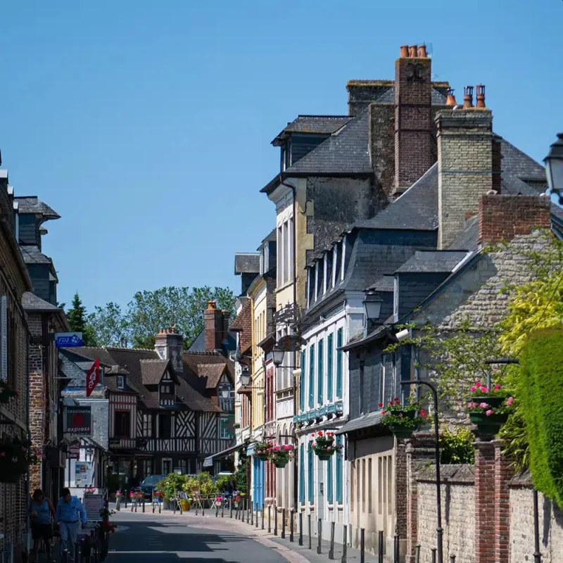 SYMONE Porte de Deauville à Touques