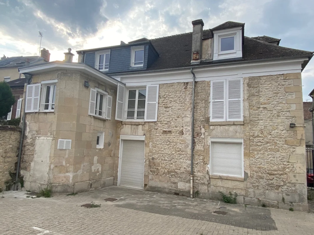 BON SECOURS à Compiègne