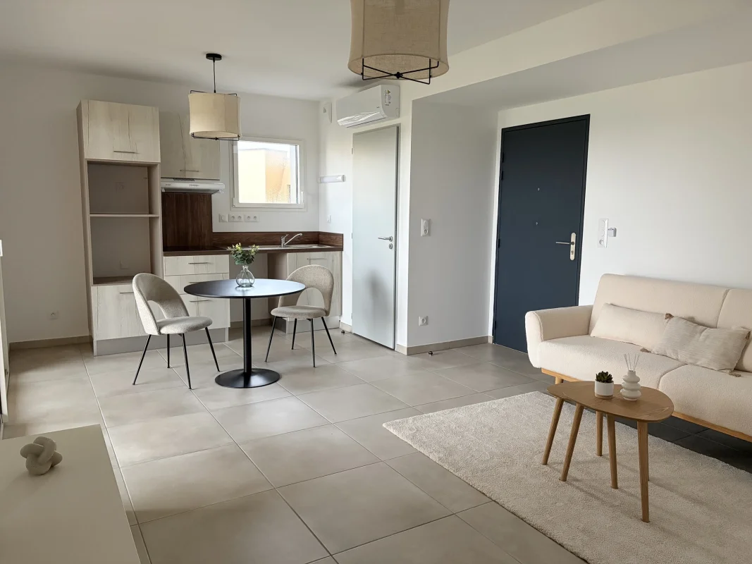 LES ALMADIES à Sérignan