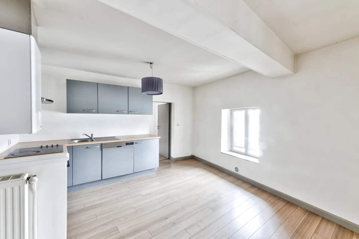 Le 23 Barbes à Neuville-sur-Saône