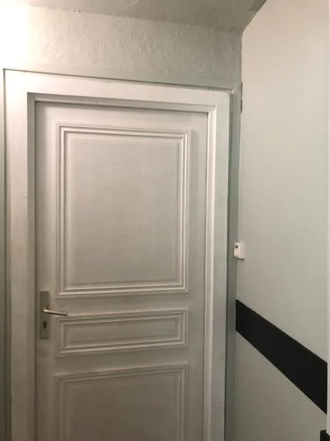 Le 23 Barbes à Neuville-sur-Saône