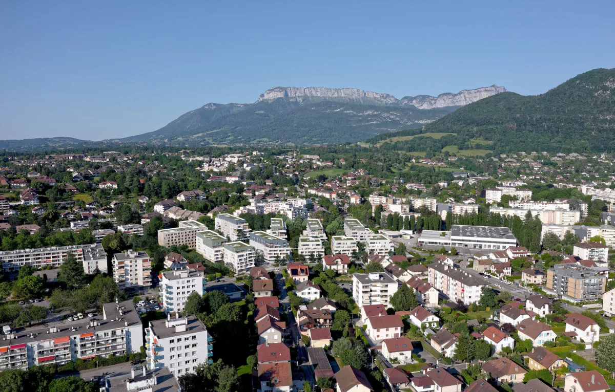 L'EVEIL - VESNA à Annecy