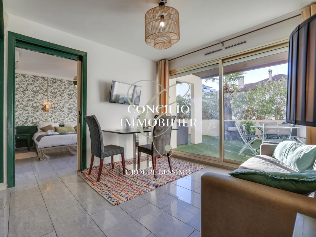 Résidence Maison Blanche - Juan-Les-Pins à Antibes