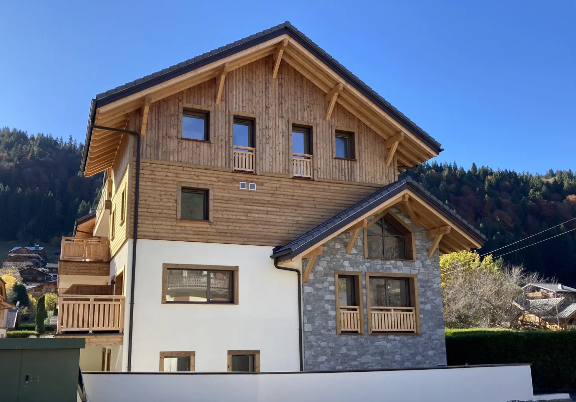 LES DENTS BLANCHES à Morzine