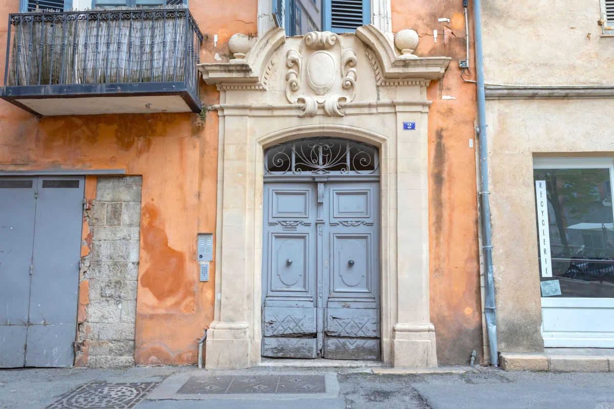 Grasse : la pouost à Grasse