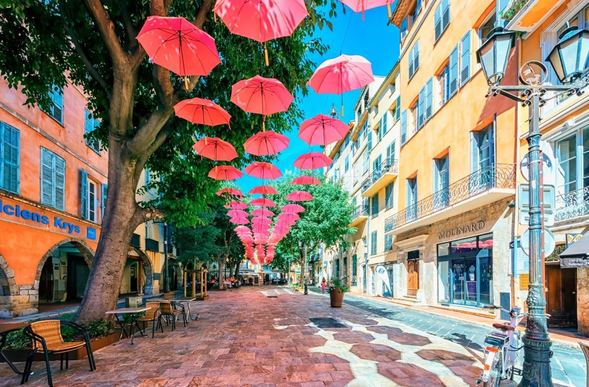 Grasse : la pouost à Grasse