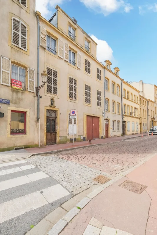 Metz : marchant à Metz