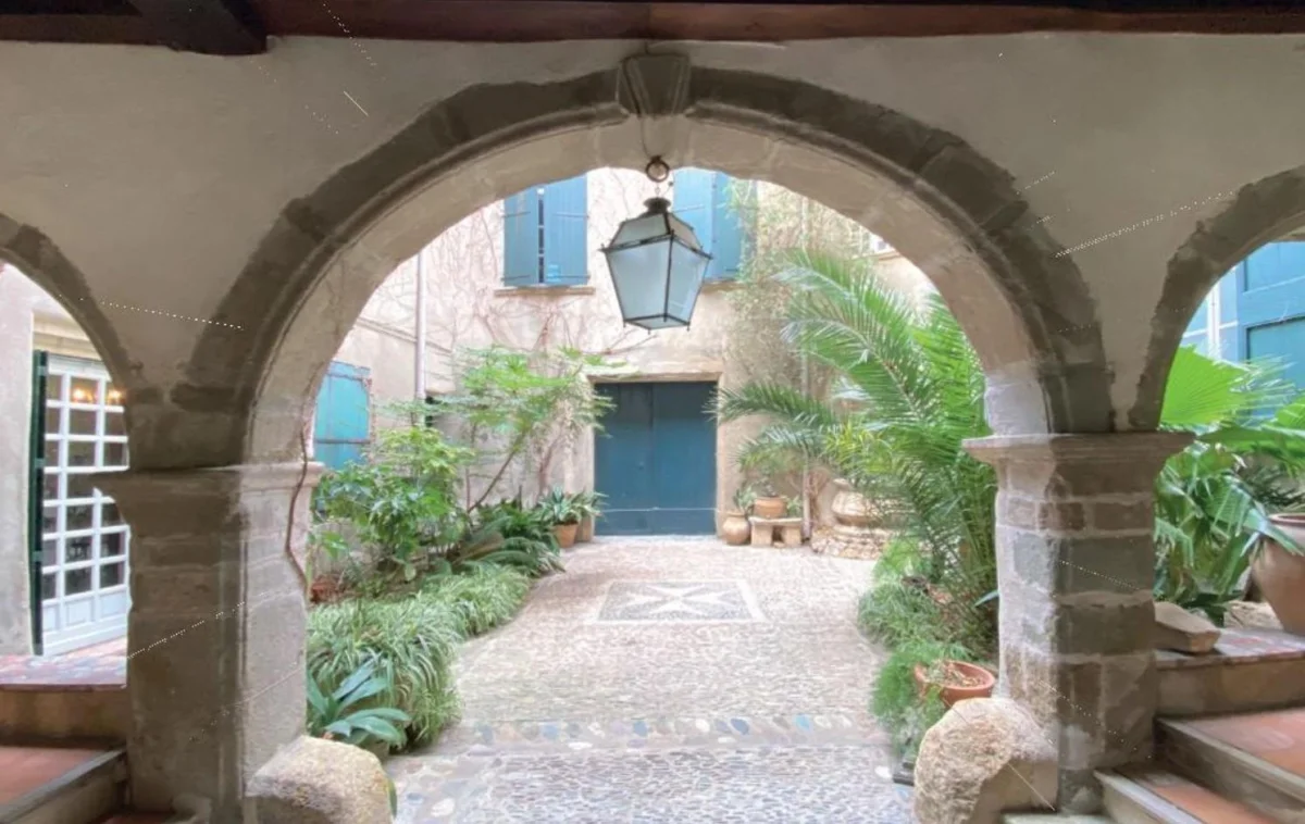 Hôtel bénavent à Narbonne