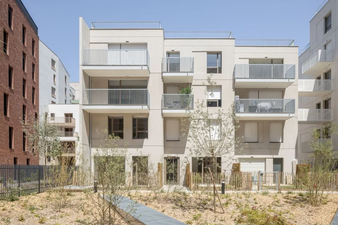 CARRÉ | ARDOINES à Vitry-sur-Seine