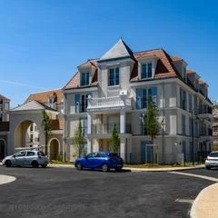 LE BLANC MESNIL A. BRIAND à Le Blanc-Mesnil