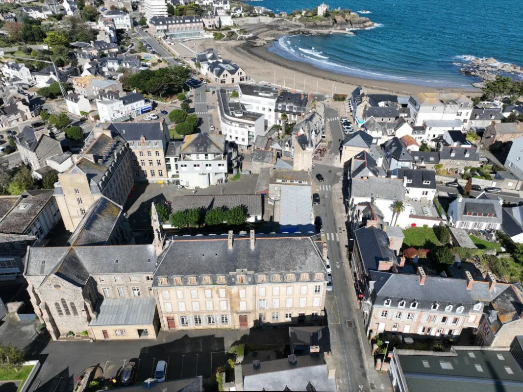 LE COUVENT DES SAINTS-COEURS à Saint-Quay-Portrieux